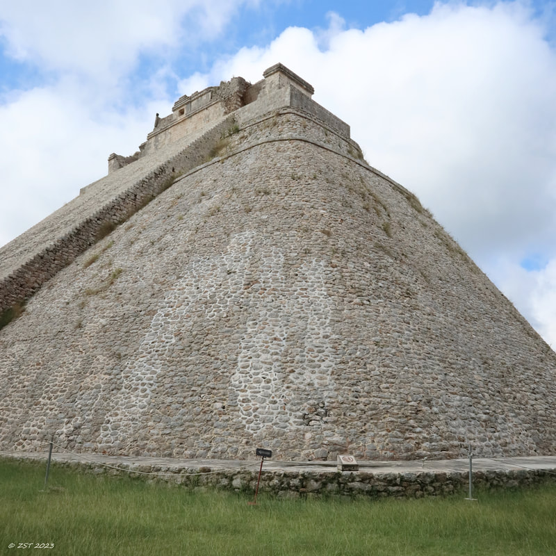 archaeology, Mayan, pyramid, ruins, Adivino pyramid,  700 to 1000 CE