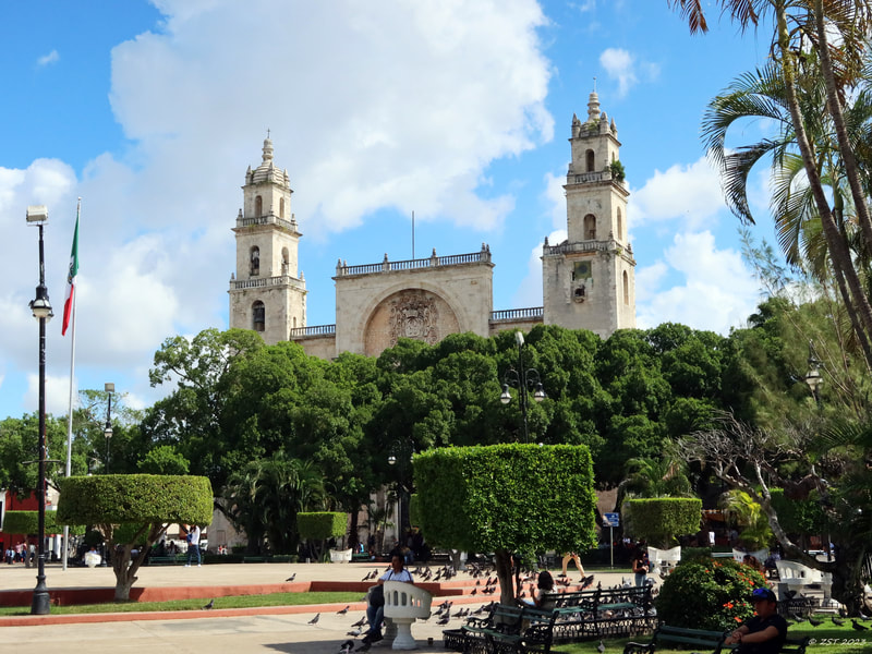 architecture, religion, repurposed temple, Catedral de Mérida - San Ildefonso, built 1598, Plaza Principal de Mérida